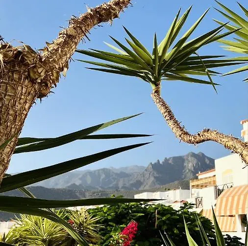 Enchanting House South Tenerife, Sea View Адехе