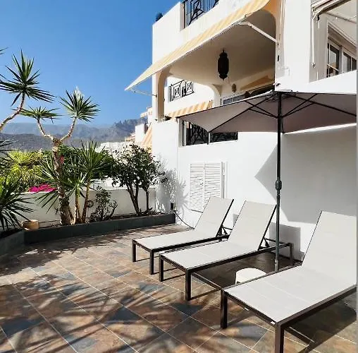 Апартаменты Enchanting House South Tenerife, Sea View