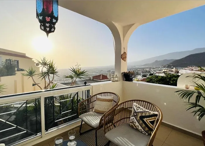 Enchanting House South Tenerife, Sea View