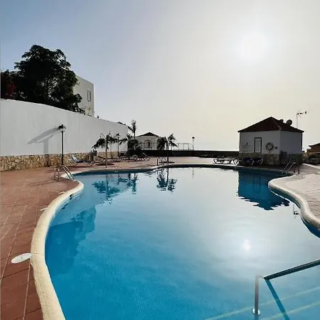 Апартаменты Enchanting House South Tenerife, Sea View *