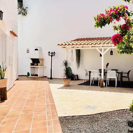Апартаменты Enchanting House South Tenerife, Sea View