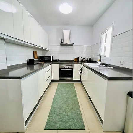 아파트 Enchanting House South Tenerife, Sea View 아데제