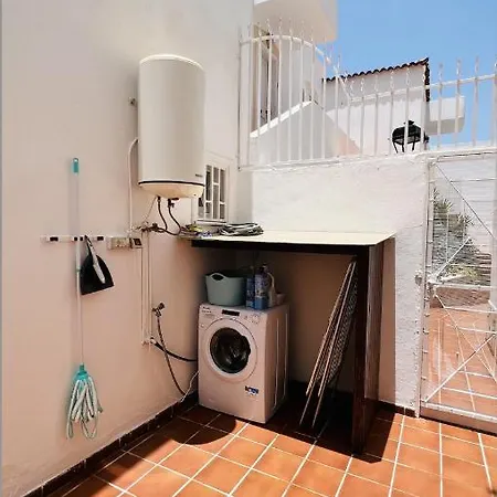 Апартаменты Enchanting House South Tenerife, Sea View