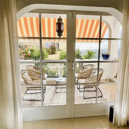 Enchanting House South Tenerife, Sea View 아데제