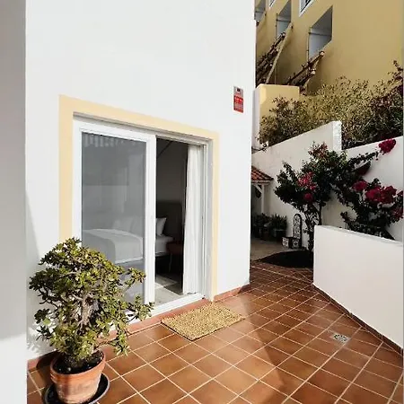 Апартаменты Enchanting House South Tenerife, Sea View