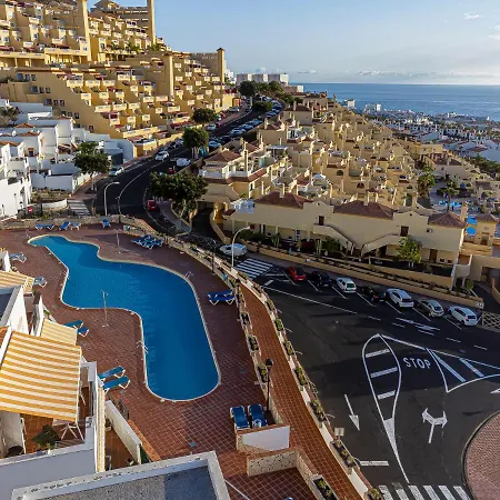 Enchanting House South Tenerife, Sea View 아데제